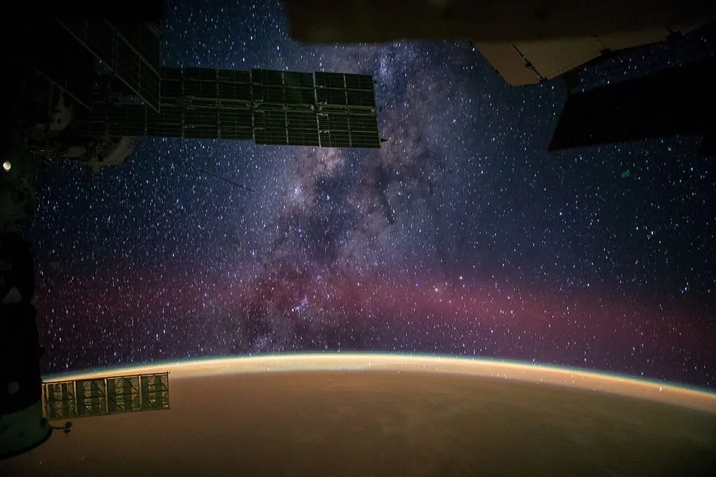 Stargazing in the sahara — Milky Way above the Sahara desert camp in Morocco